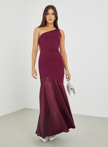 Styli Solid One Shoulder Mermaid Hem Maxi Dress 2